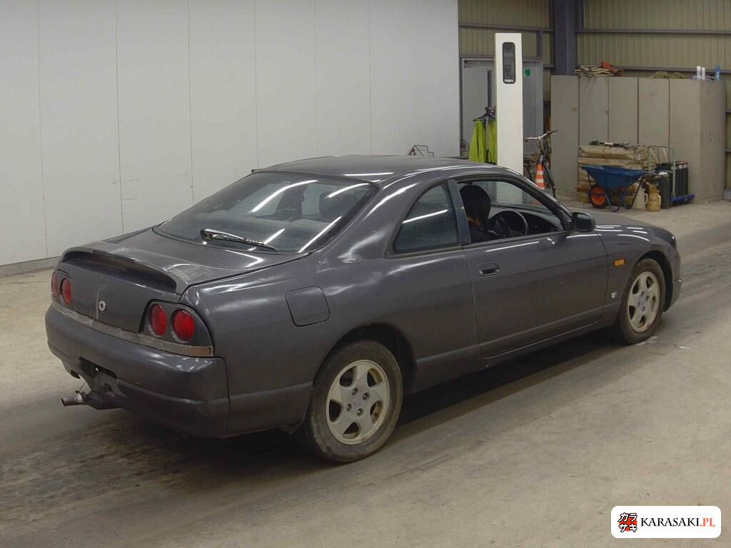 1995 Nissan Skyline CP GTS 4