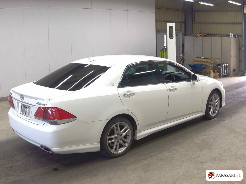 2011 Toyota Crown 4D Athlete 4