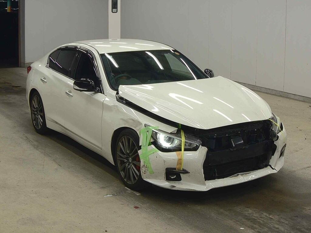 Nissan Skyline 2019 z aukcji japońskiej