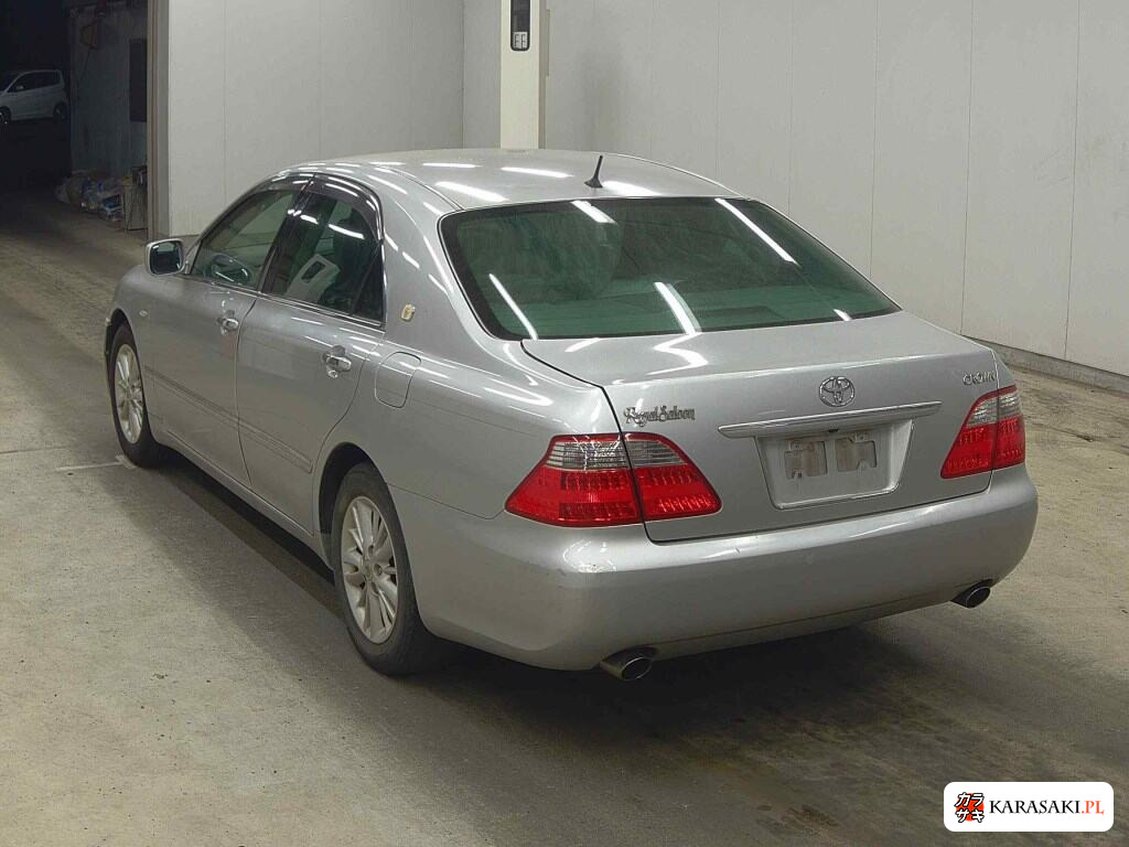 2005 Toyota Crown 4D Royal Saloon 2