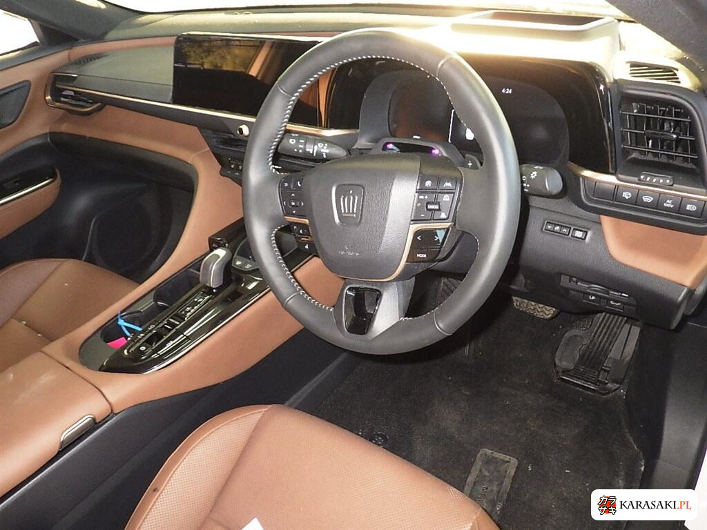 2025 Toyota Crown Estate 5D 4WD Z(hev) 5