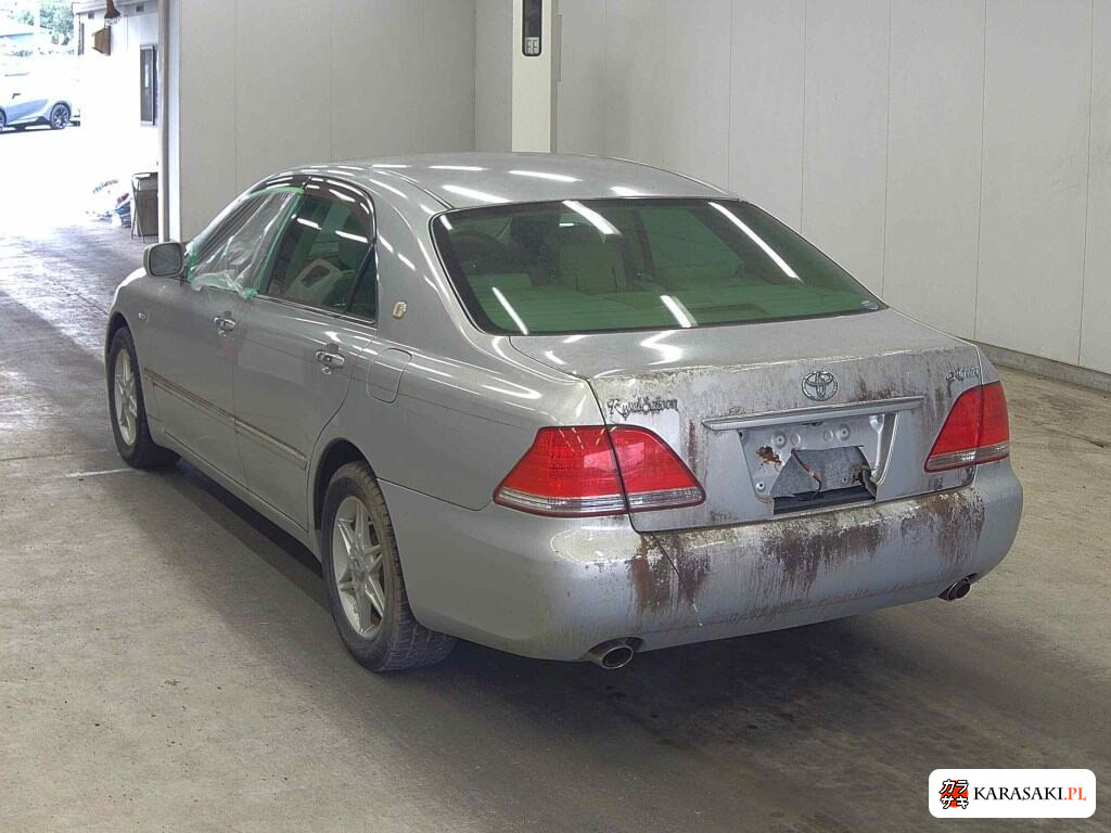 2005 Toyota Crown 4D Royal Saloon 2