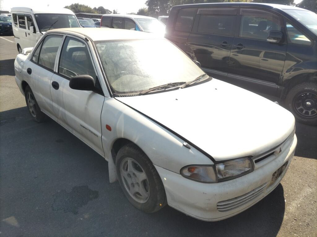 Mitsubishi Lancer 1992 z aukcji japońskiej