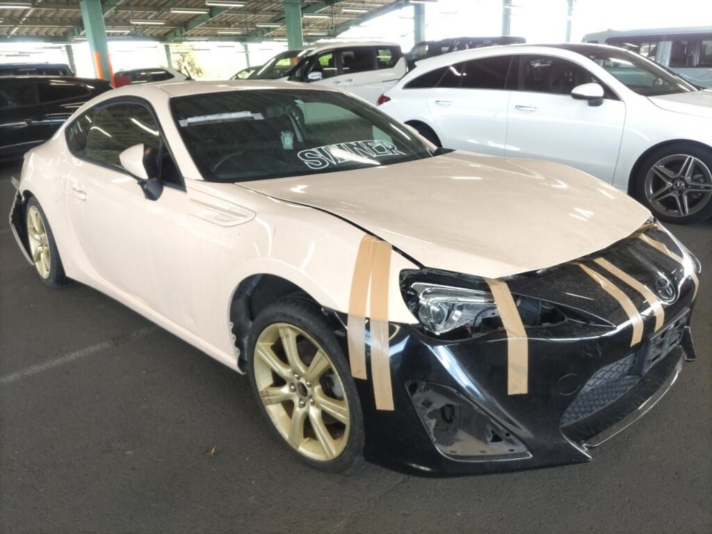 Toyota 86 2012 z aukcji japońskiej