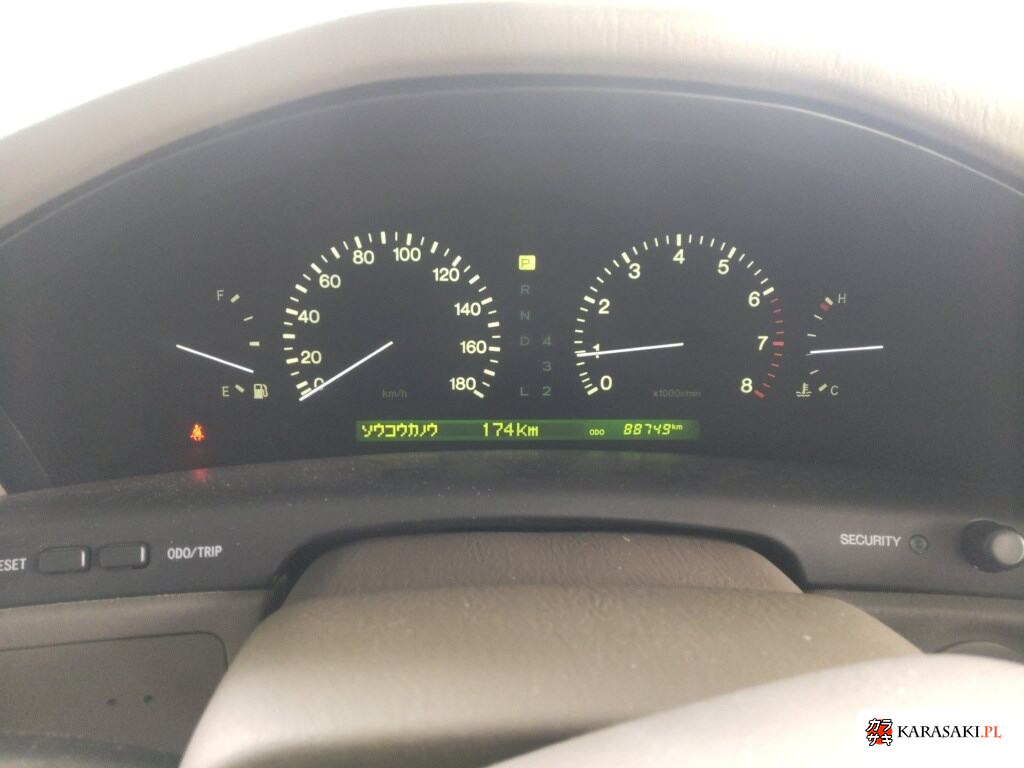 Toyota Celsior 1999 z aukcji japońskiej