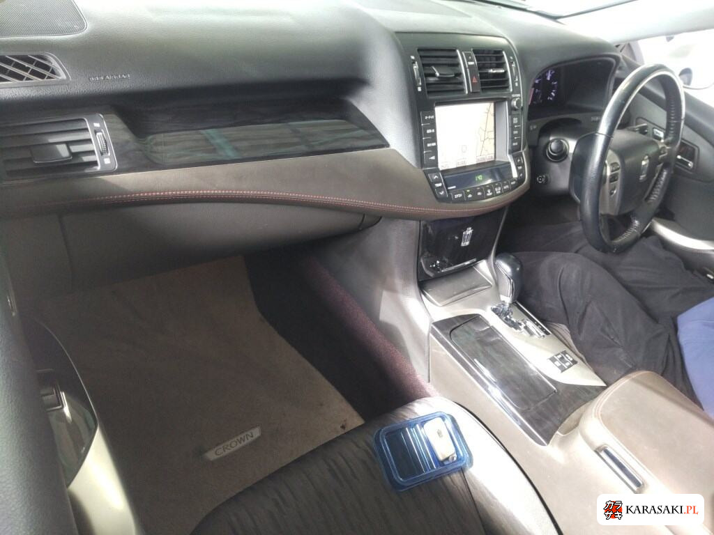 2012 Toyota Crown 4D 2.5 Athlete 5