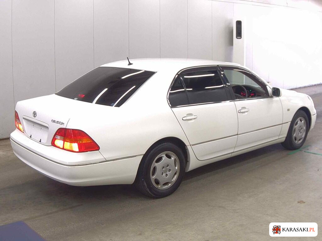 2001 Toyota Celsior B Version 4