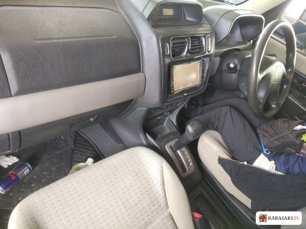 Mitsubishi Pajero Io 2004 z aukcji japońskiej