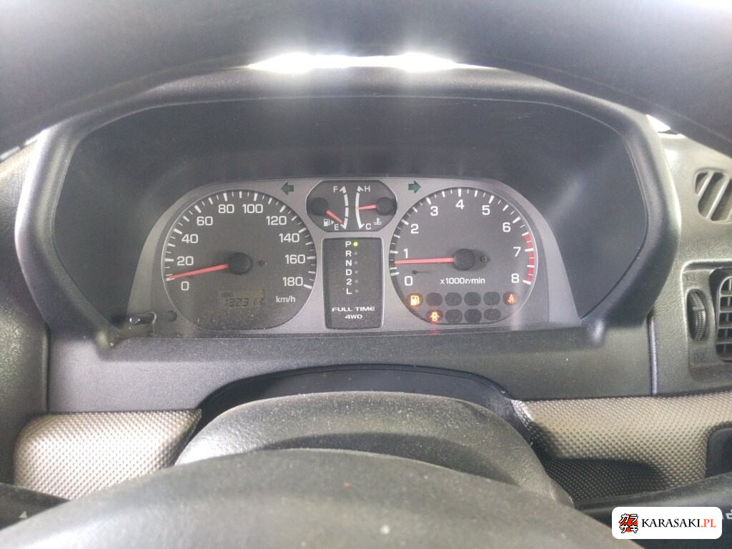 Mitsubishi Pajero Io 2004 z aukcji japońskiej