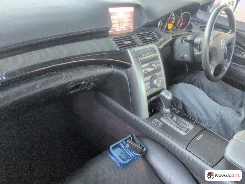 Honda Legend 2007 z aukcji japońskiej