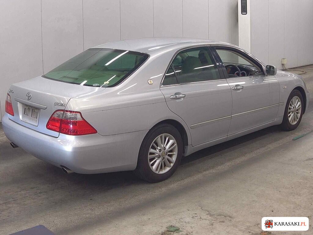 2005 Toyota Crown 4D Royal Saloon 4