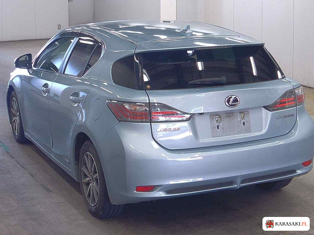 2011 Lexus CT CT200H 2