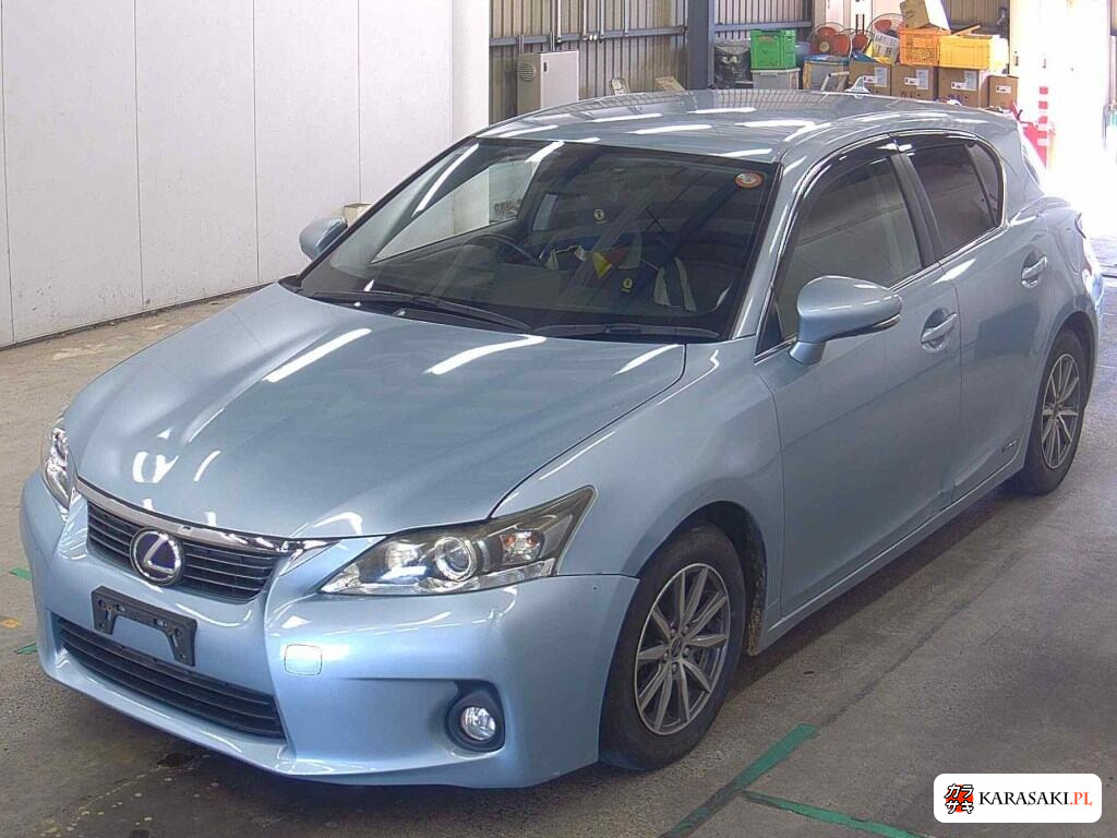 2011 Lexus CT CT200H 3