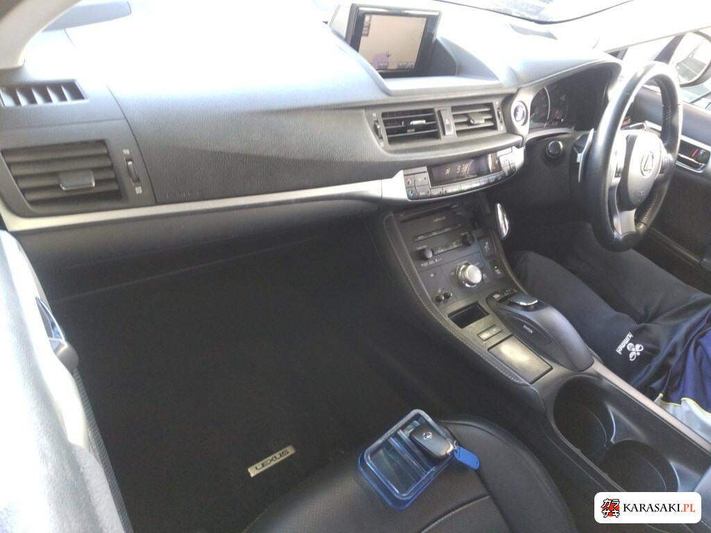 2011 Lexus CT CT200H 5