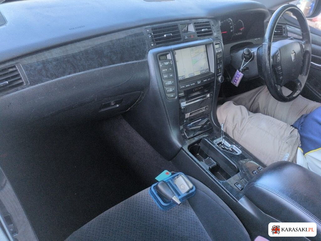 2007 Toyota Crown 4D Athlete 5