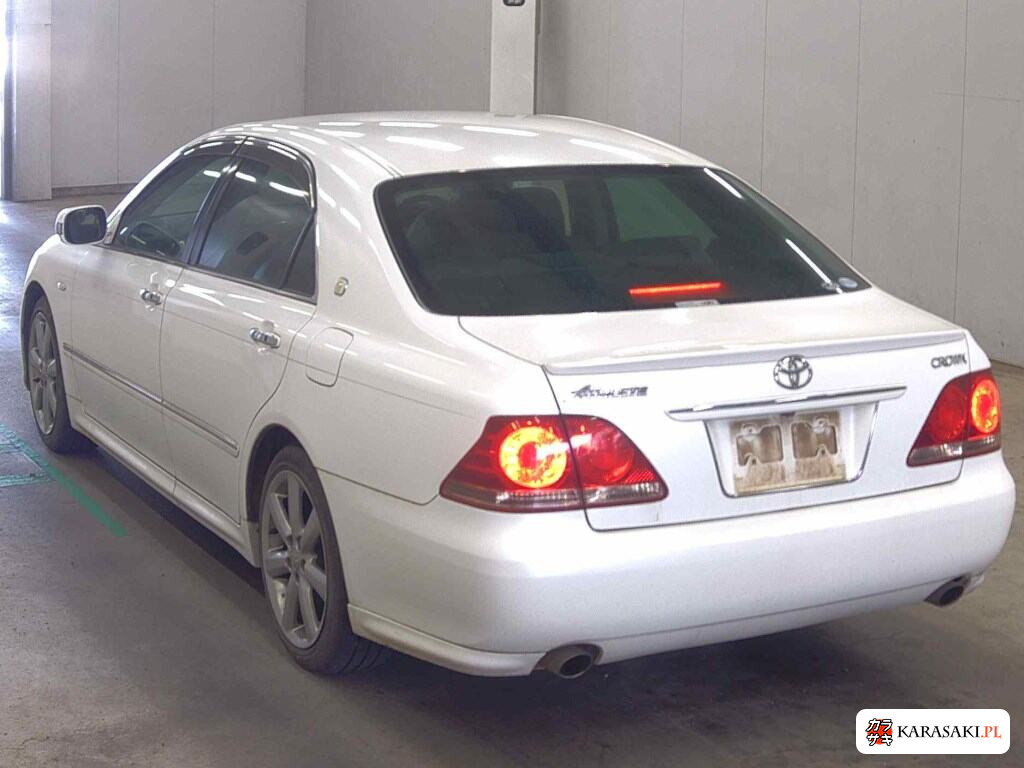 2007 Toyota Crown 4D Athlete 2
