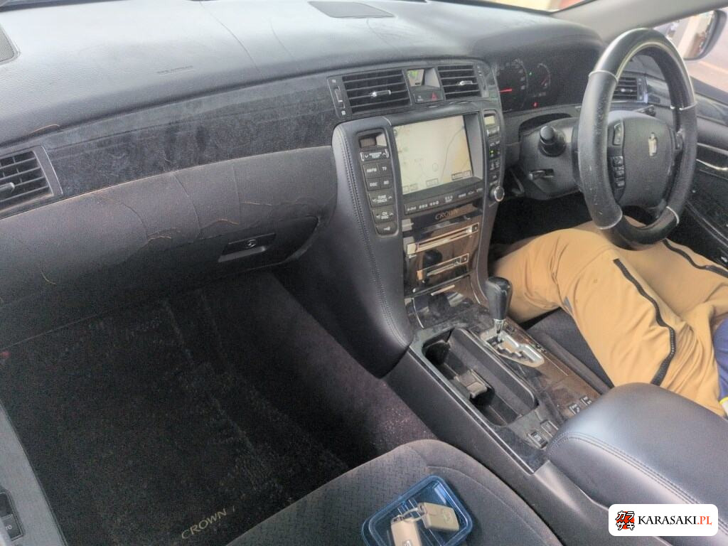 2006 Toyota Crown 4D Athlete 5