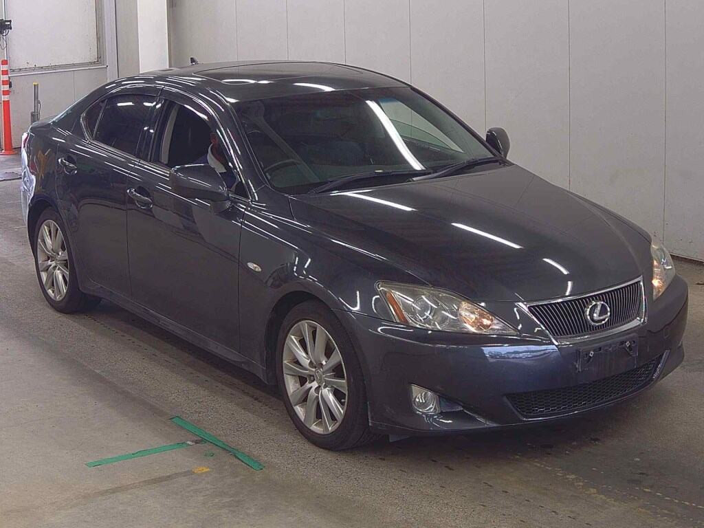 Lexus Is 2005 z aukcji japońskiej