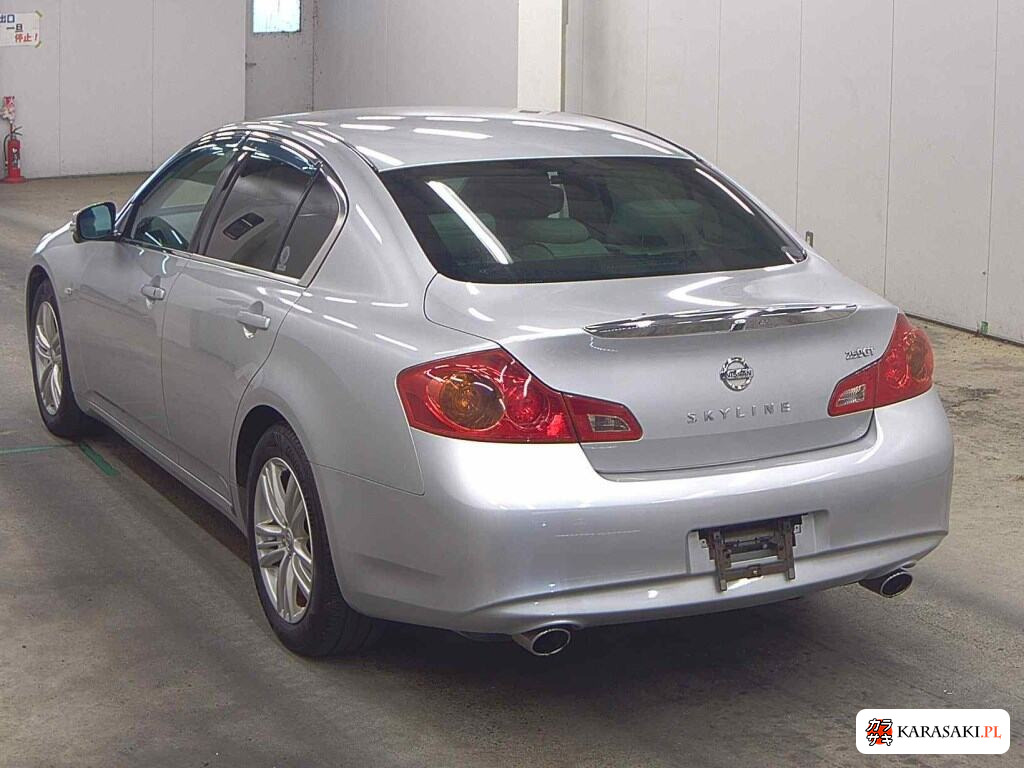 2011 Nissan Skyline 4D 250GT Type P 2