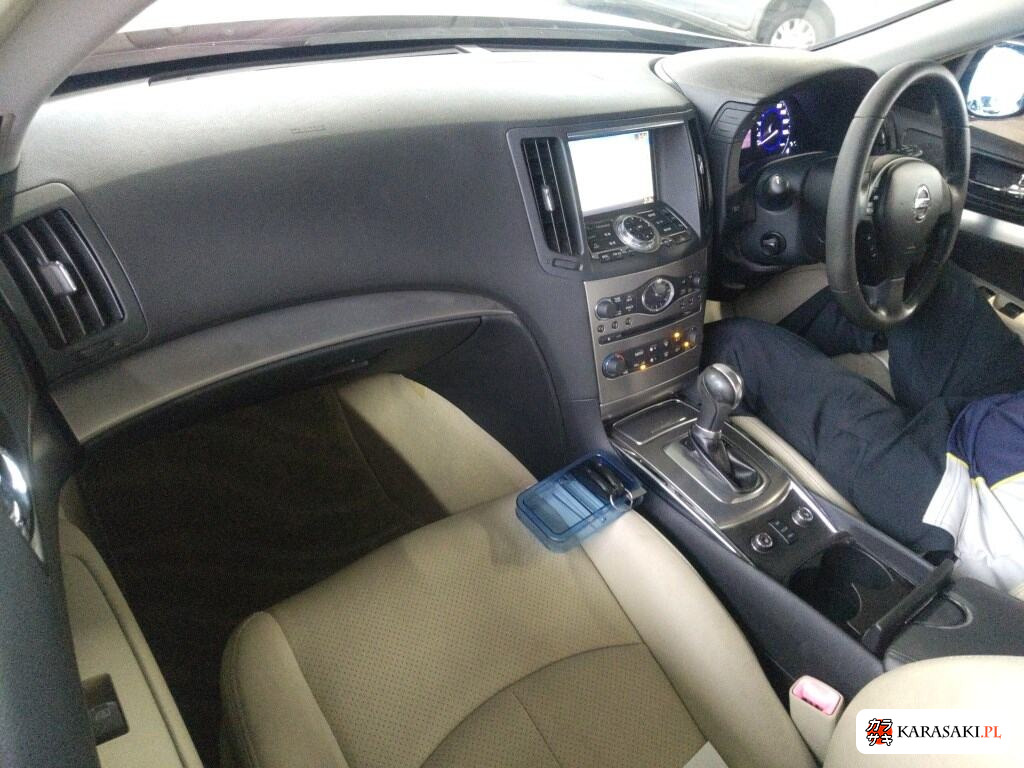 2011 Nissan Skyline 4D 250GT Type P 5