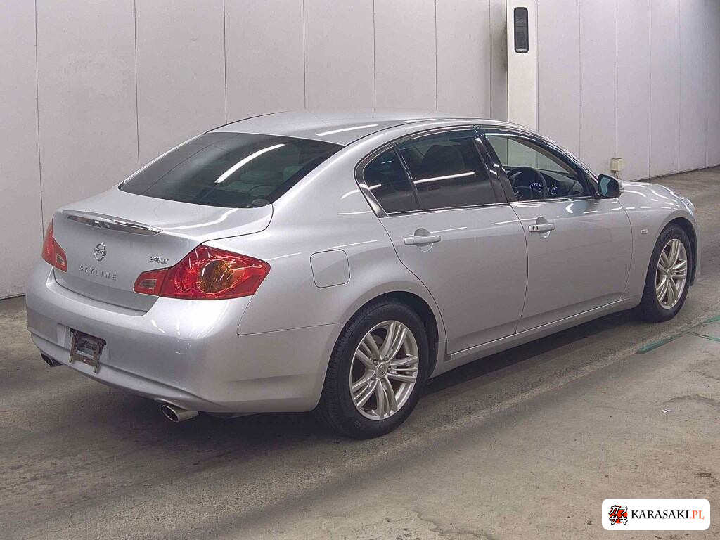 2011 Nissan Skyline 4D 250GT Type P 4