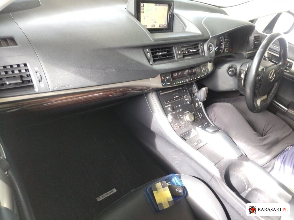 2014 Lexus CT CT200H Version L 5