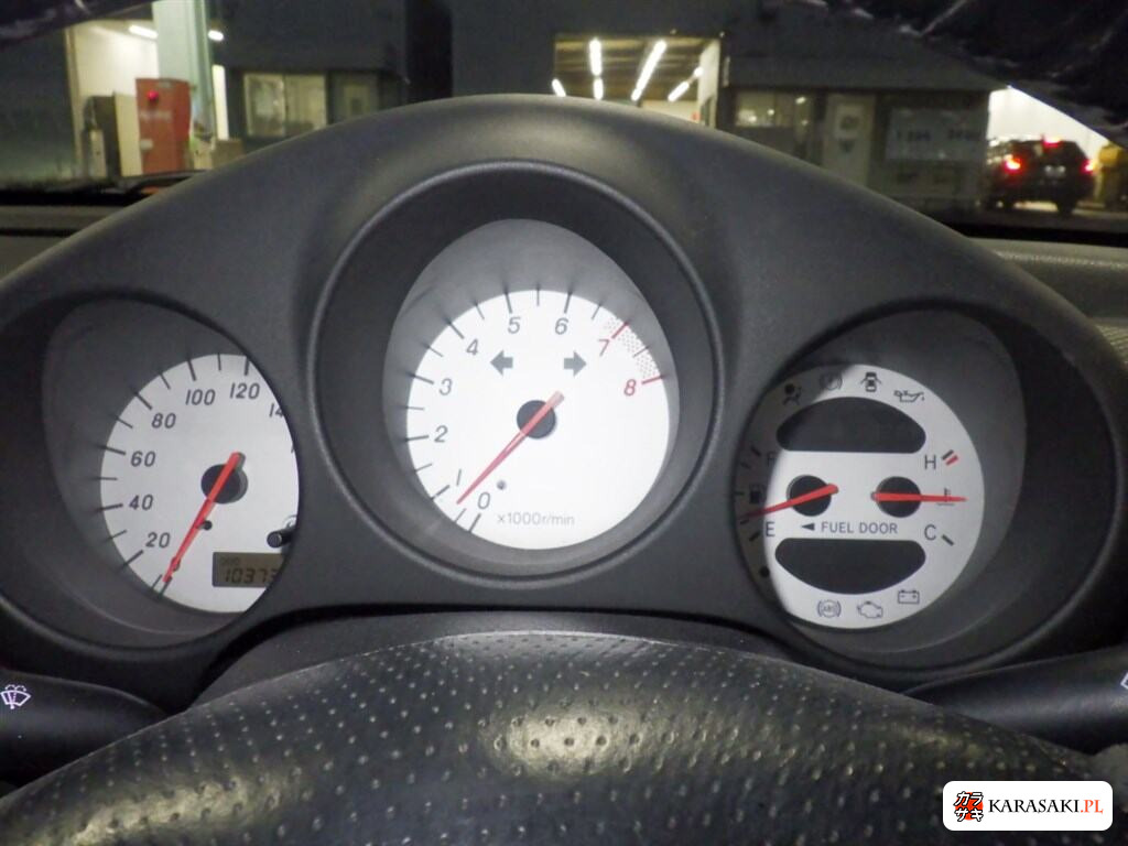 Toyota MR-S 2001 z aukcji japońskiej