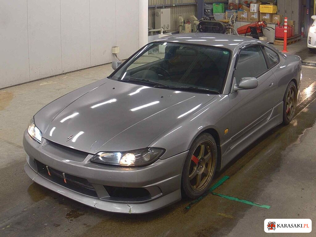 Nissan Silvia 1999 z aukcji japońskiej