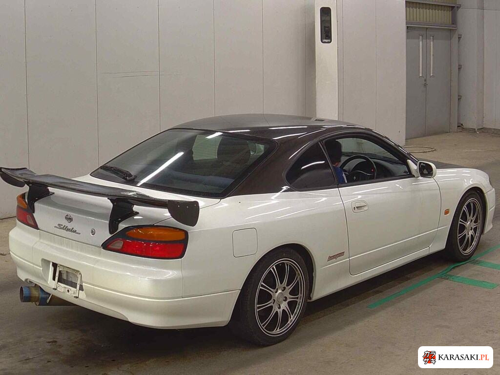 Nissan Silvia 2002 z aukcji japońskiej