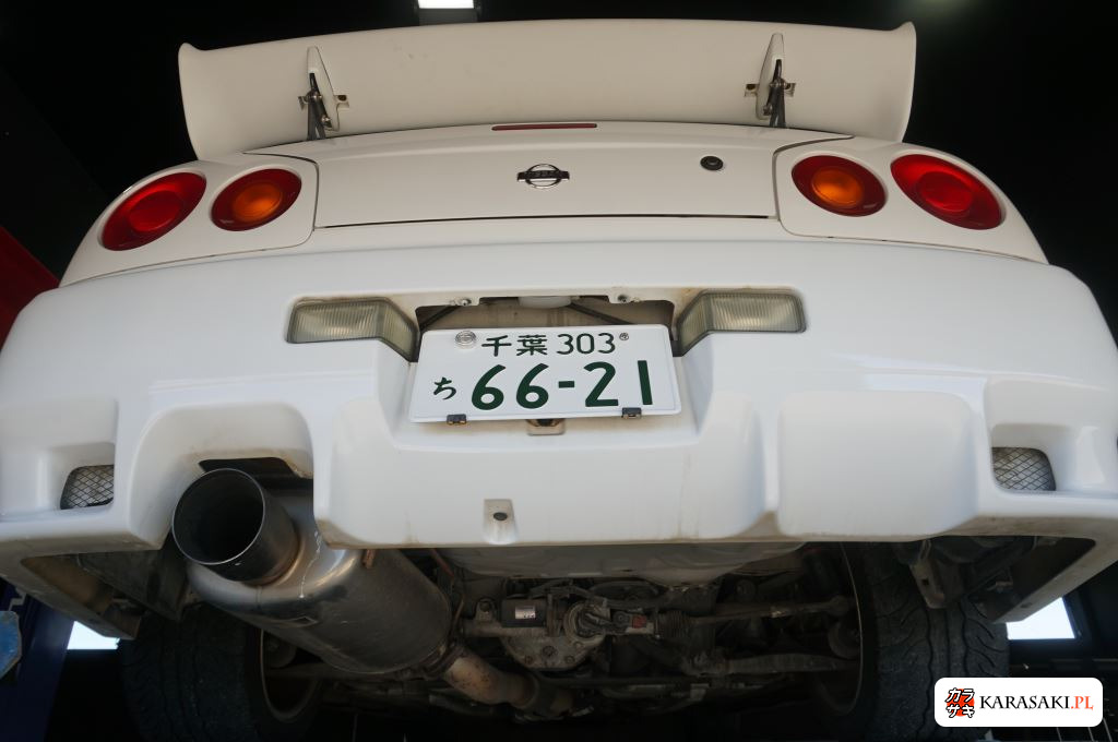 Nissan Skyline 1998 z aukcji japońskiej