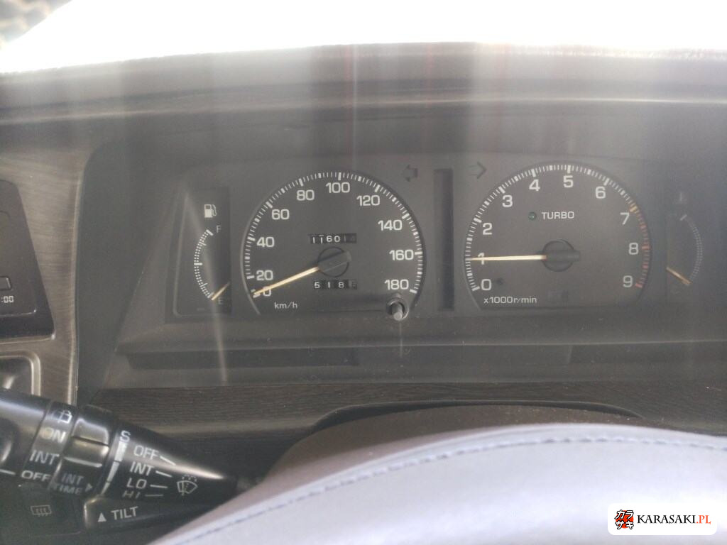 Toyota Chaser 1989 z aukcji japońskiej