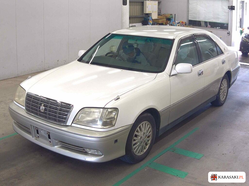 Toyota Crown 2001 z aukcji japońskiej