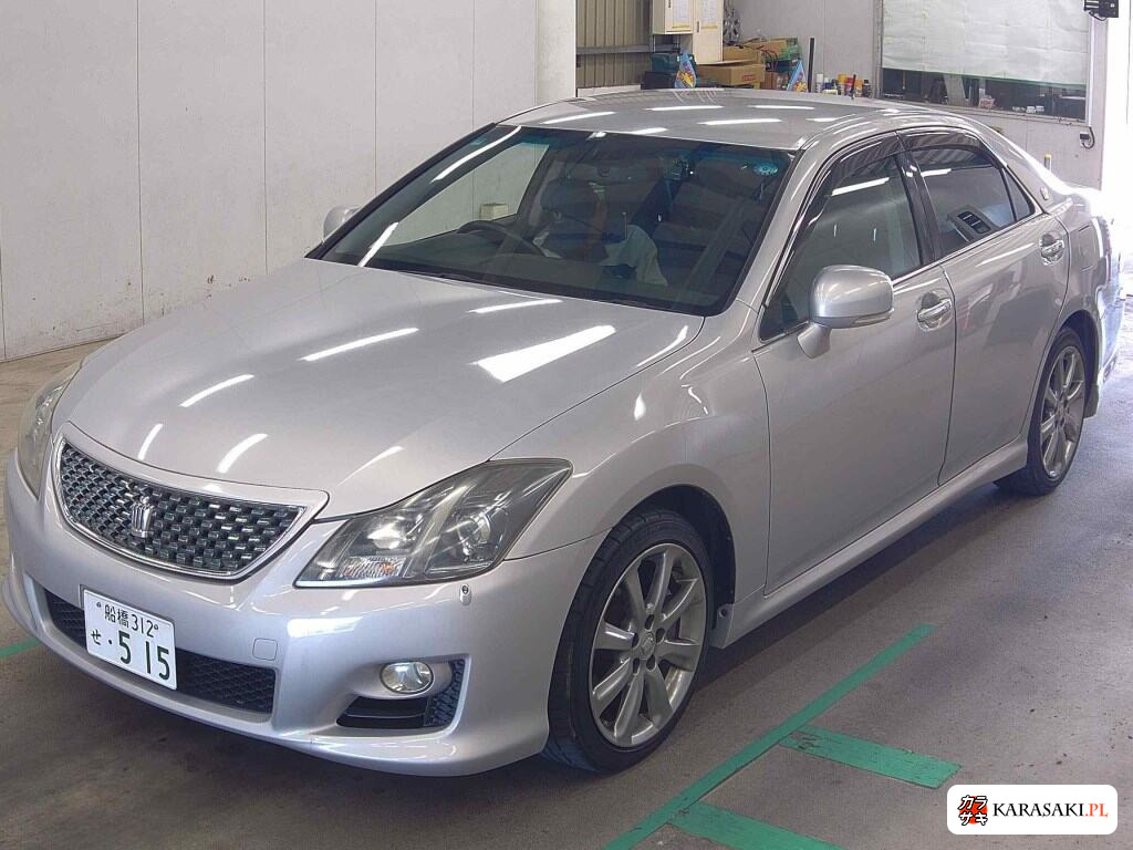 Toyota Crown 2009 z aukcji japońskiej