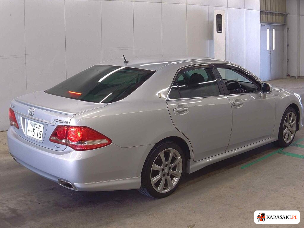 Toyota Crown 2009 z aukcji japońskiej