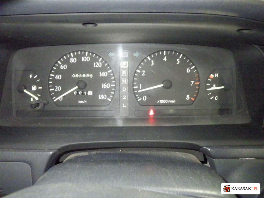 Toyota Crown 1996 z aukcji japońskiej