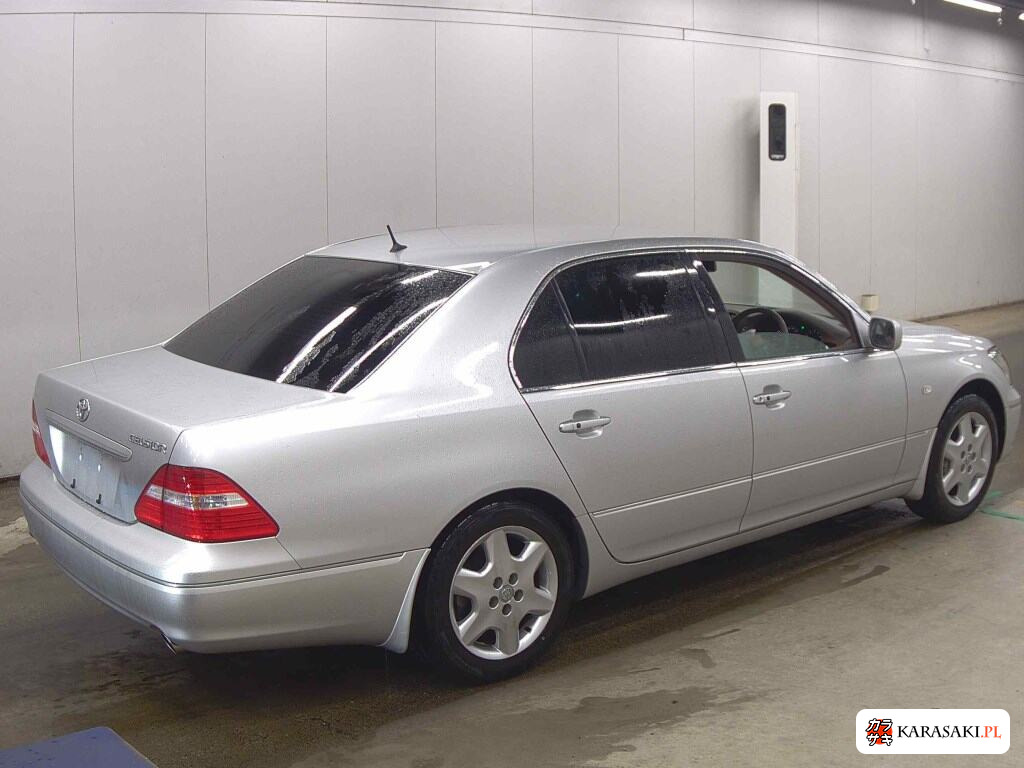 Toyota Celsior 2006 z aukcji japońskiej