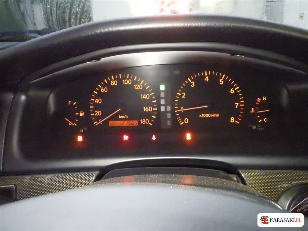 Toyota Chaser 1998 z aukcji japońskiej