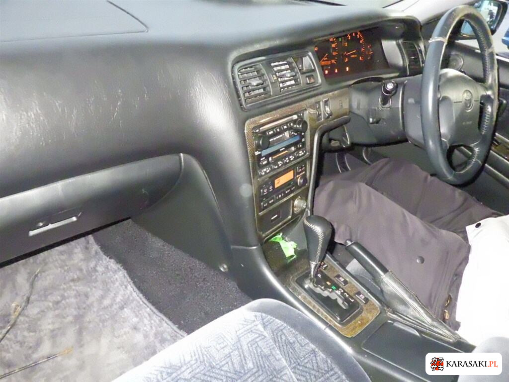 Toyota Chaser 1998 z aukcji japońskiej