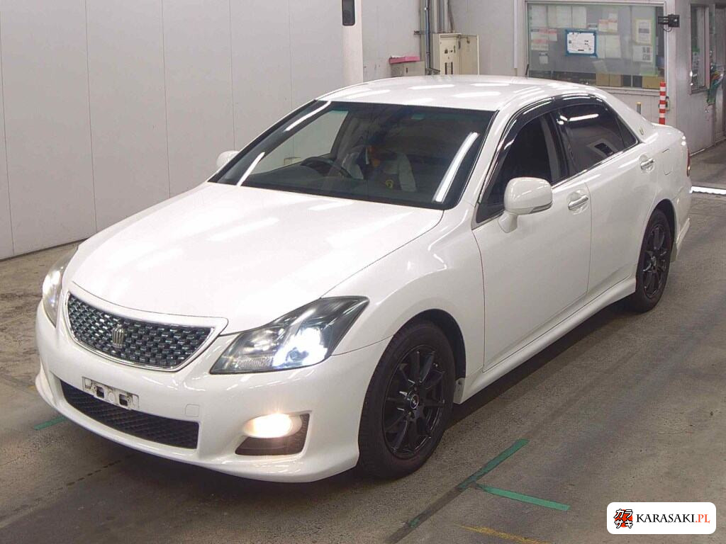 Toyota Crown 2008 z aukcji japońskiej