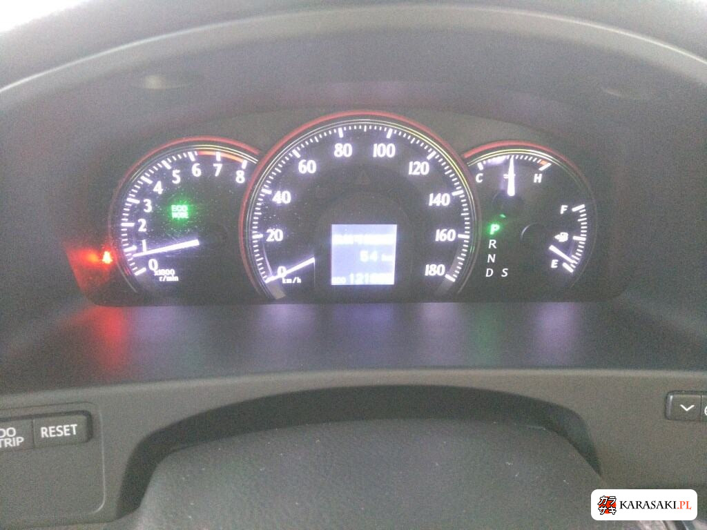 Toyota Crown 2011 z aukcji japońskiej