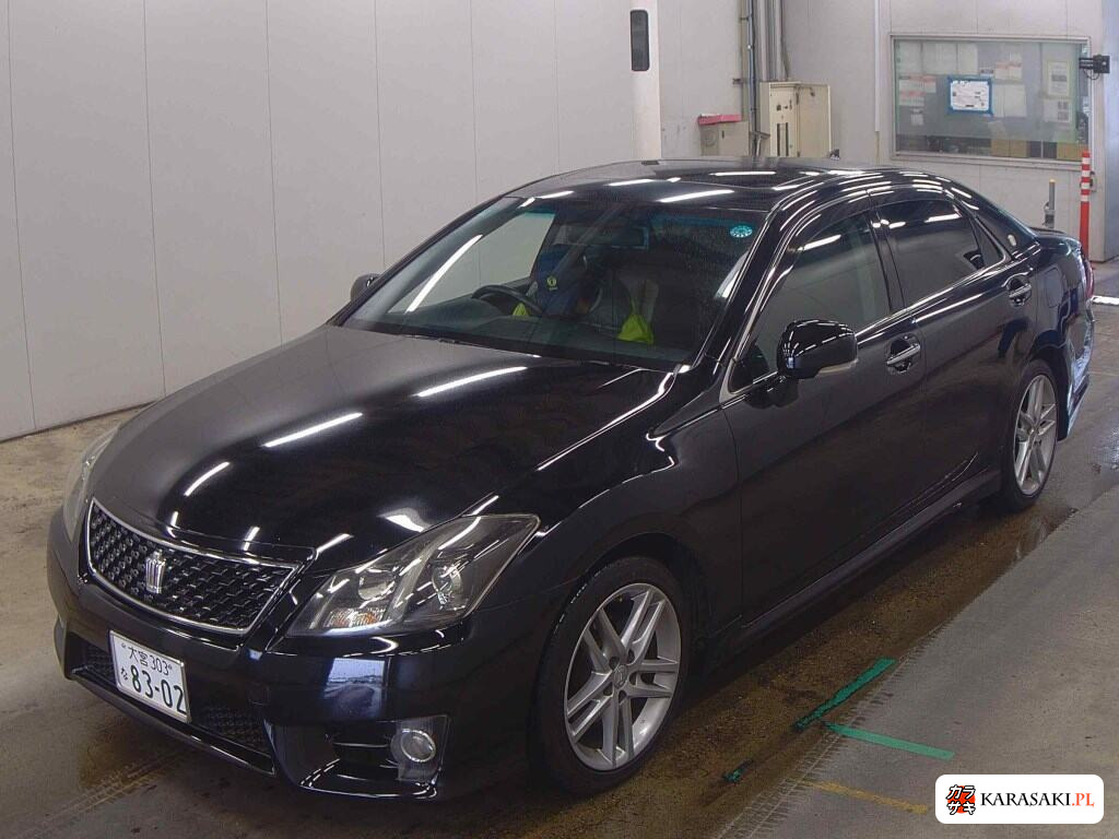 Toyota Crown 2011 z aukcji japońskiej