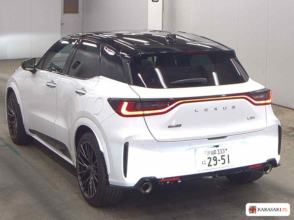 Lexus LBX 2025 z aukcji japońskiej