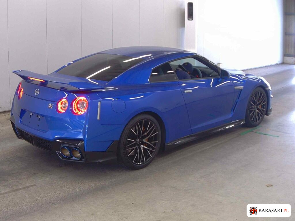 Nissan GT-R 2024 z aukcji japońskiej