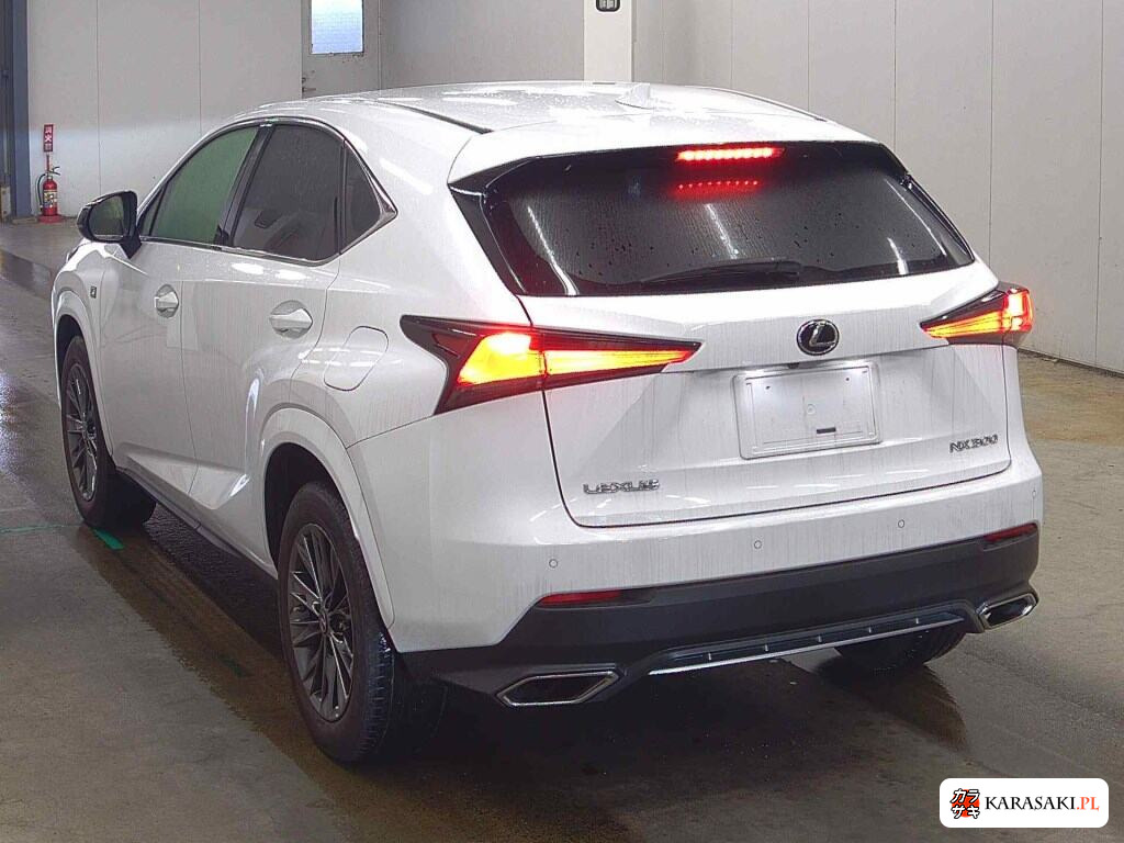 Lexus NX 2021 z aukcji japońskiej