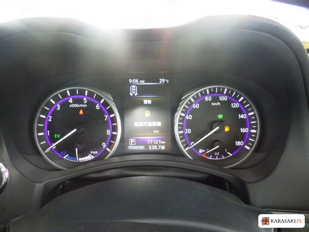 Nissan Skyline 2014 z aukcji japońskiej
