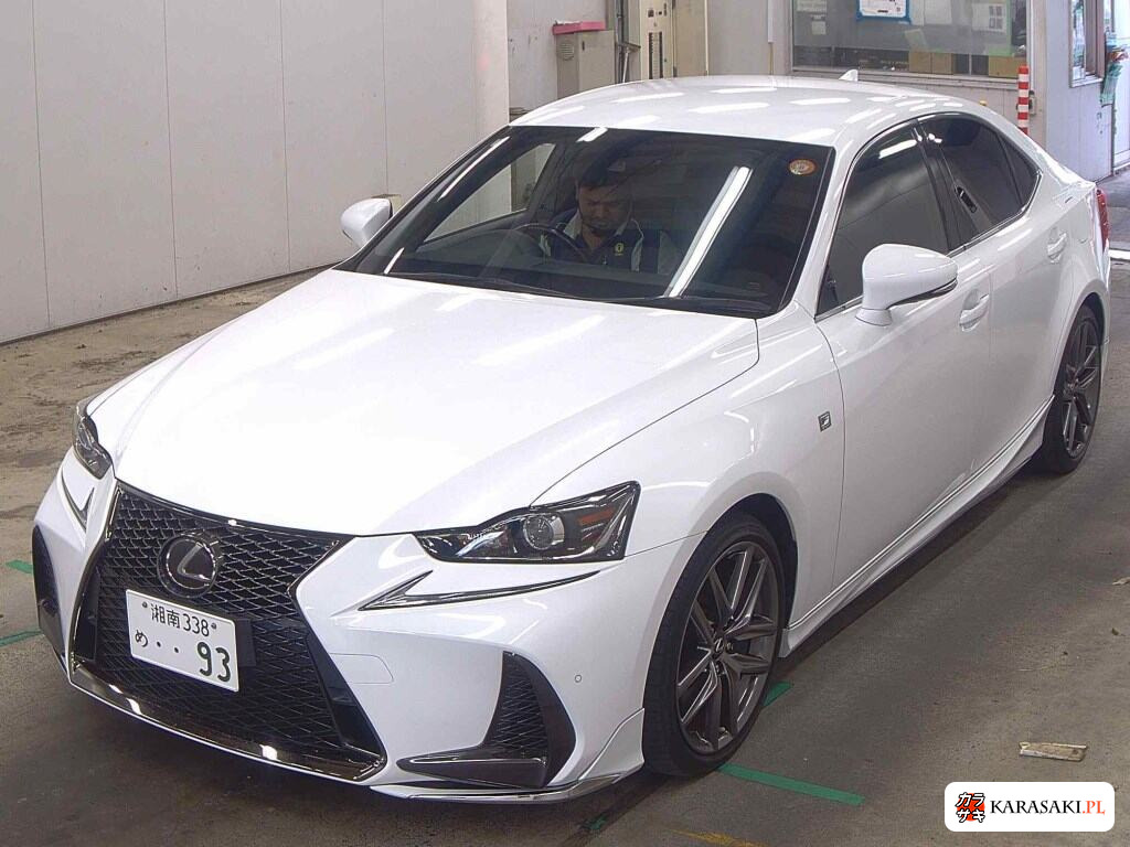 Lexus Is 2018 z aukcji japońskiej