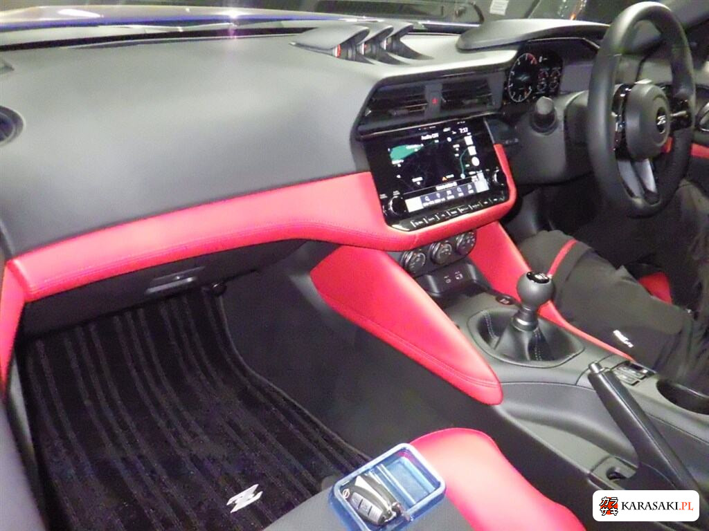 Nissan Fairlady Z 2024 z aukcji japońskiej