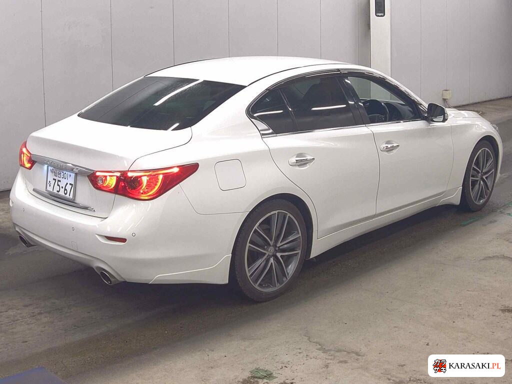 Nissan Skyline 2014 z aukcji japońskiej