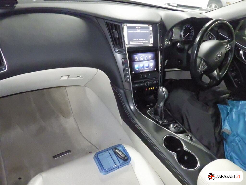 Nissan Skyline 2014 z aukcji japońskiej