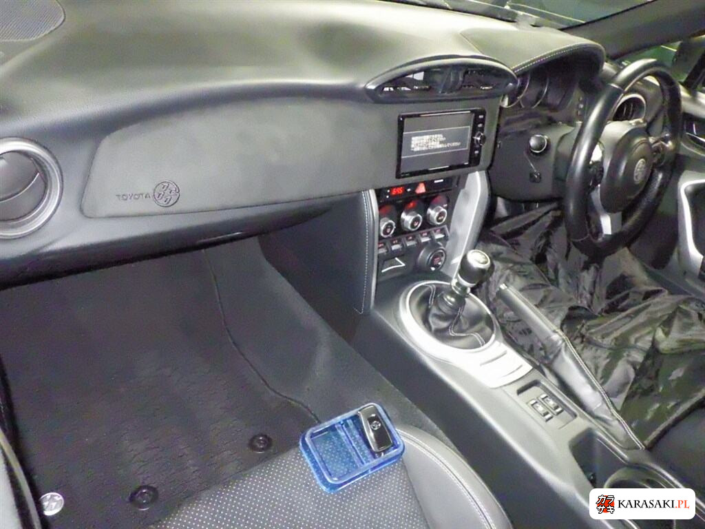 Toyota 86 2017 z aukcji japońskiej